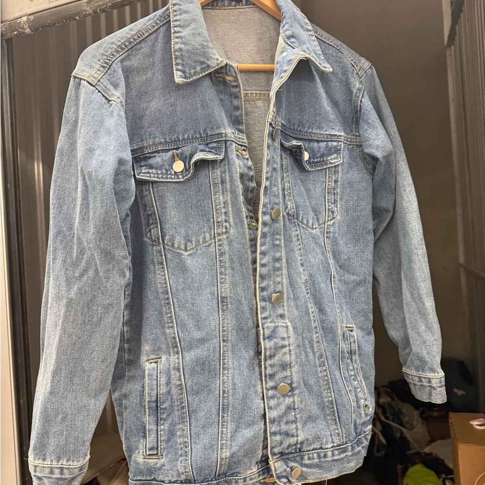 SHEIN Blue Denim Jacket with Pop Art Graphic - Picture 2 of 5